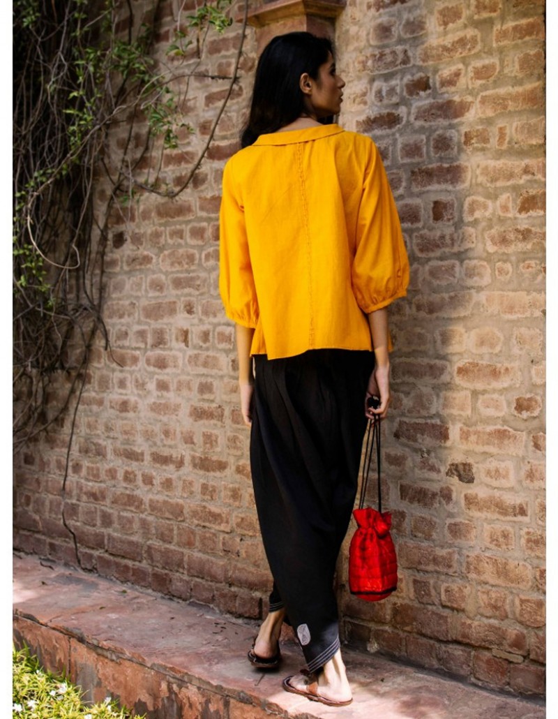 Yellow Short Top with Collar Yellow Short Top with Collar