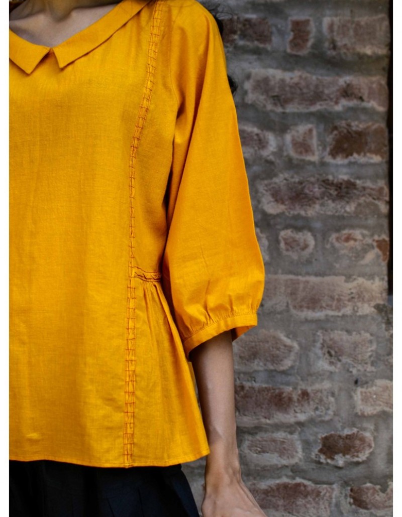 Yellow Short Top with Collar Yellow Short Top with Collar
