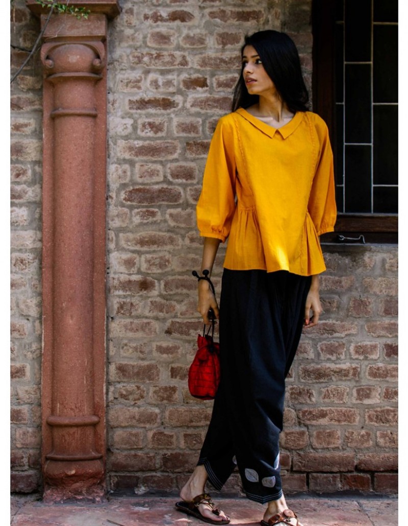 Yellow Short Top with Collar Yellow Short Top with Collar