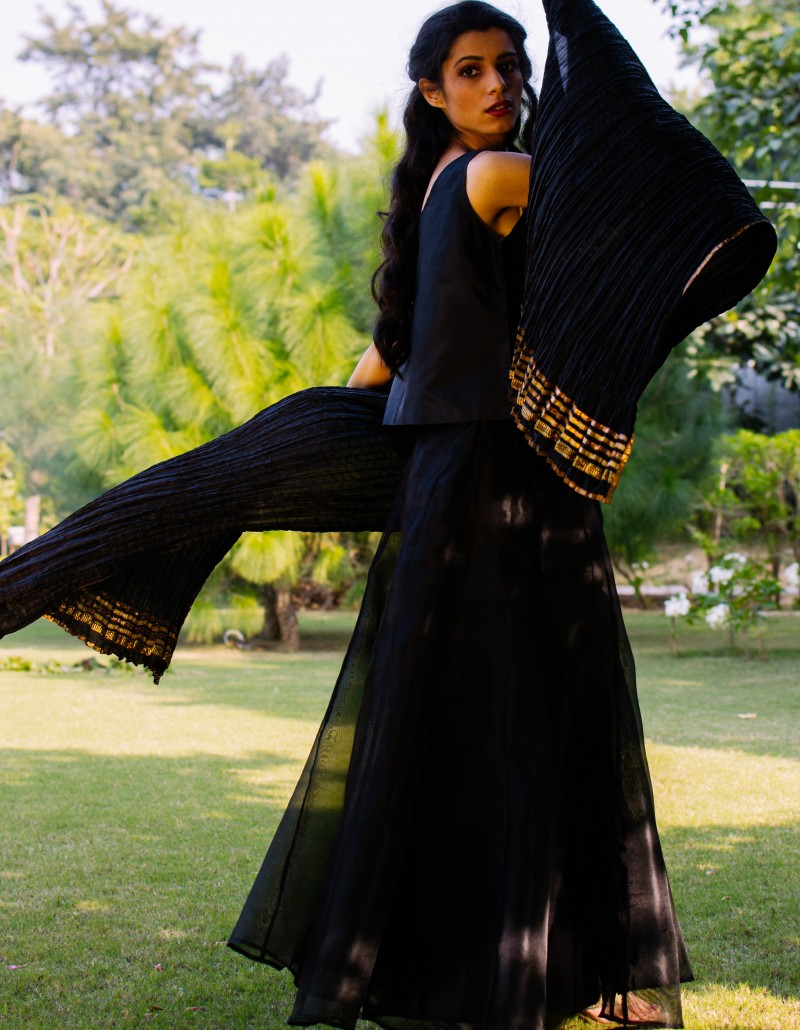 Silk Dupatta/ Scarf (with gold trims on side) Silk Dupatta/ Scarf (with gold trims on side)