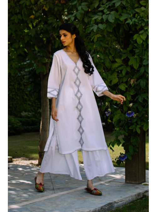 Kurta with Diamonds