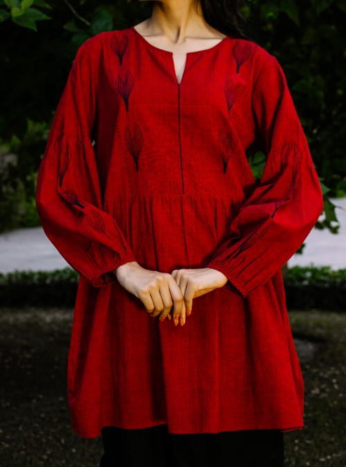 Kurta with Black Flowers