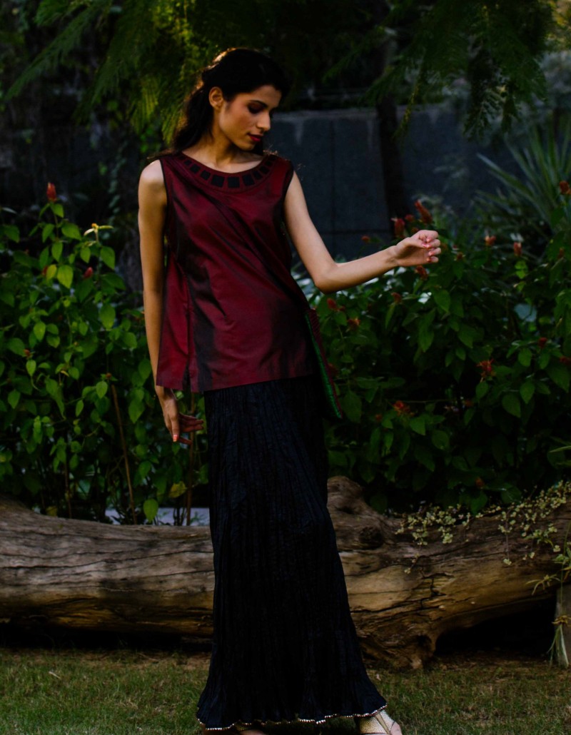 Gold Trim Crinkled Skirt Gold Trim Crinkled Skirt