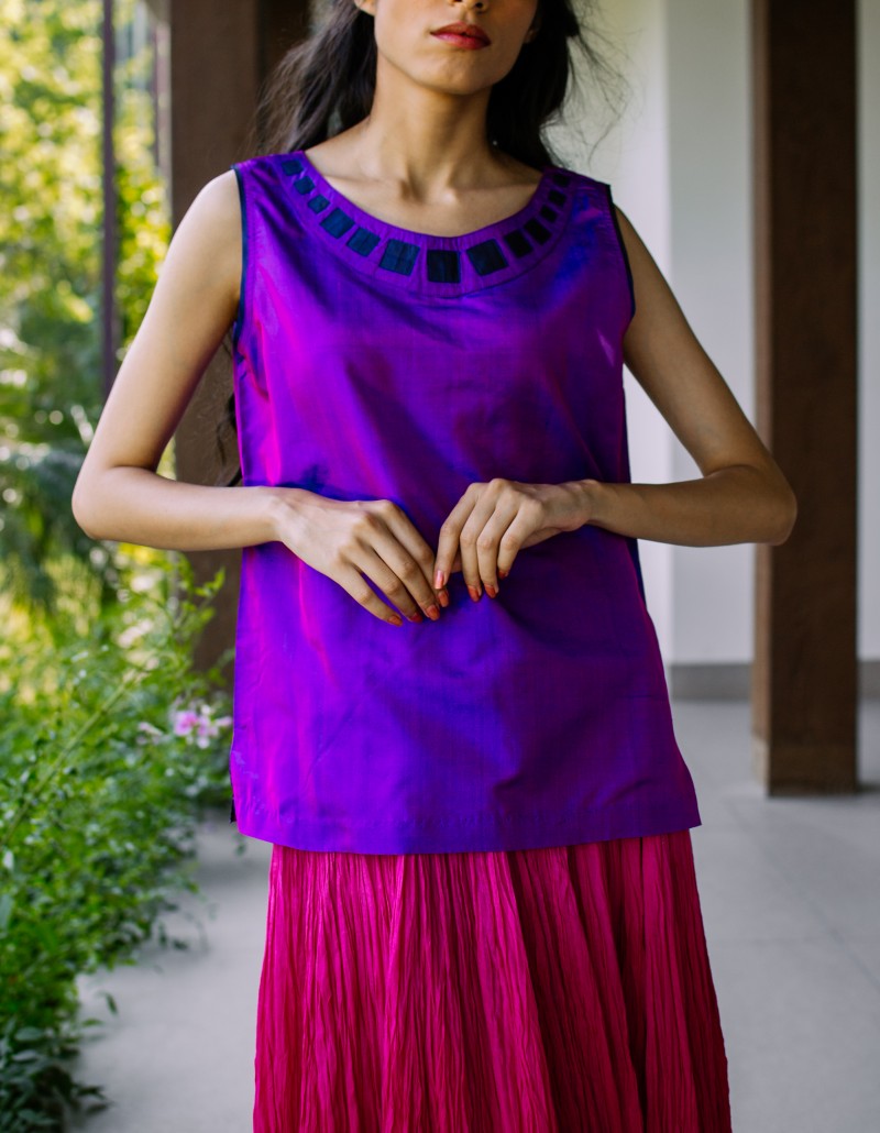 Silk Squared Sleeveless Top Silk Squared Sleeveless Top