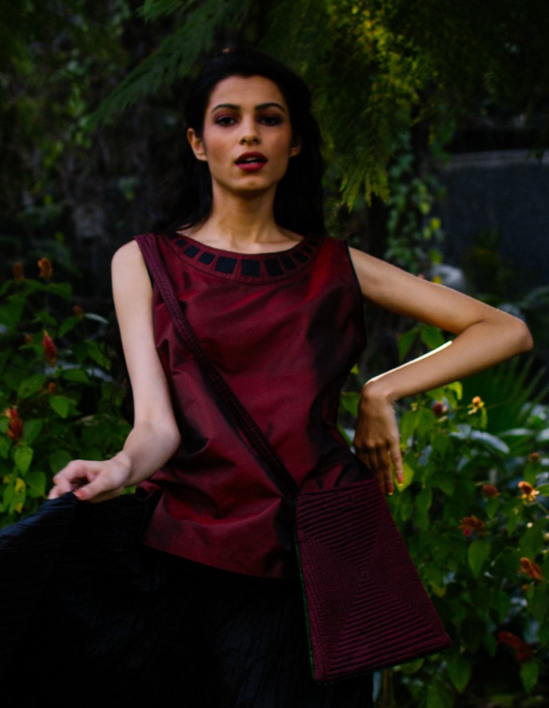 Silk Squared Sleeveless Top Silk Squared Sleeveless Top