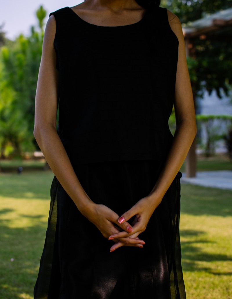 Black Silk Sleeveless Top Black Silk Sleeveless Top