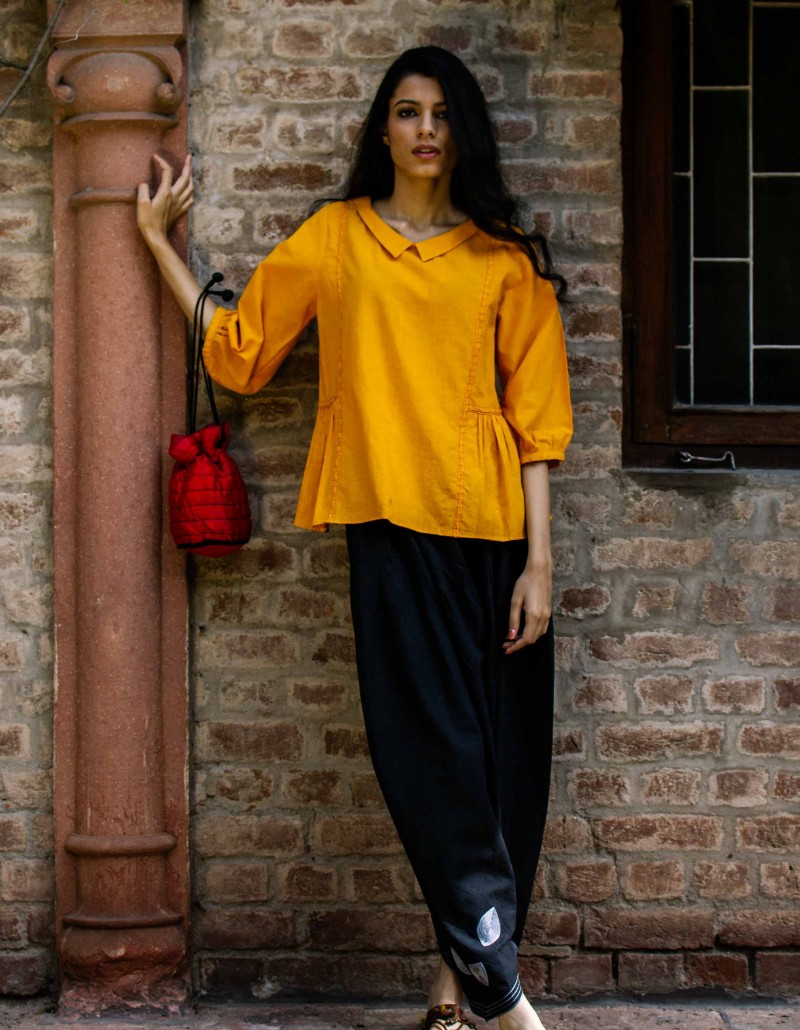Yellow Short Top with Collar Yellow Short Top with Collar